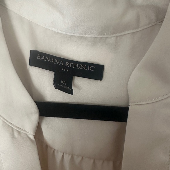 Banana Republic Volume Sleeve Blouse - Picture 5 of 5